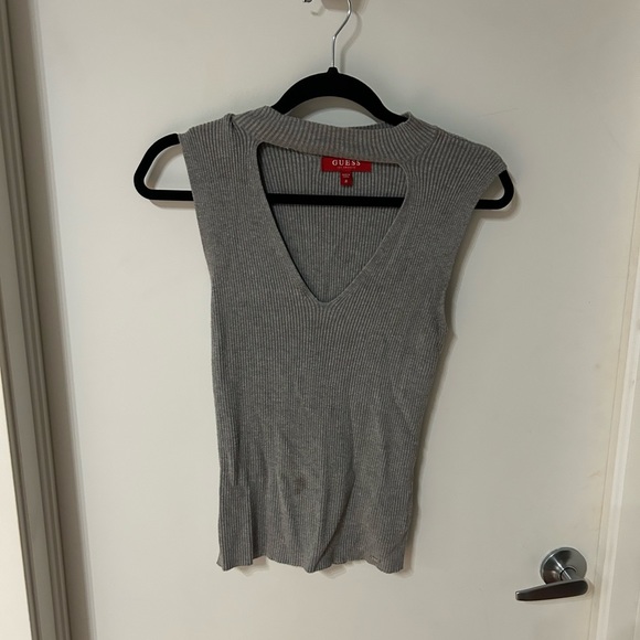 Grey crop top from GUESS - Picture 1 of 1